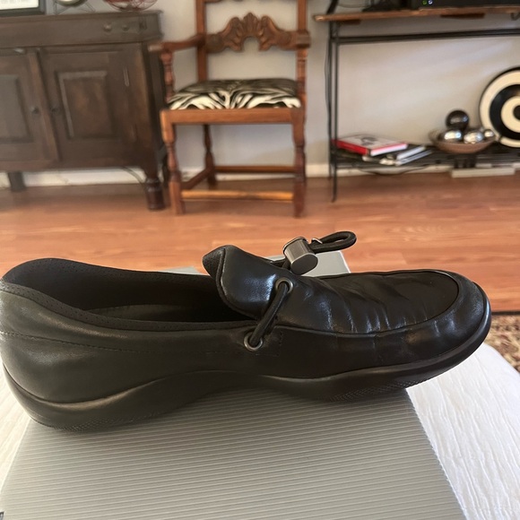 Prada Black Leather Toggle Loafers - Picture 8 of 14